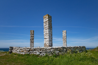 L1001998w.jpg