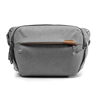 Everyday Sling 10L V2, ljusgrå