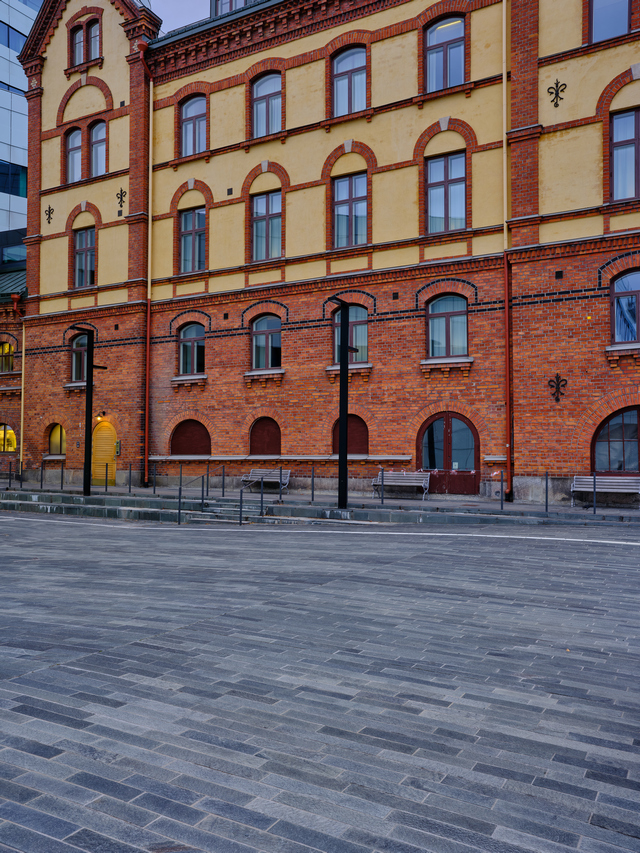 Fujifilm GF 35 70mm_10w.jpg