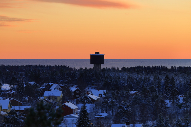 Canon EOS R3_18w.jpg