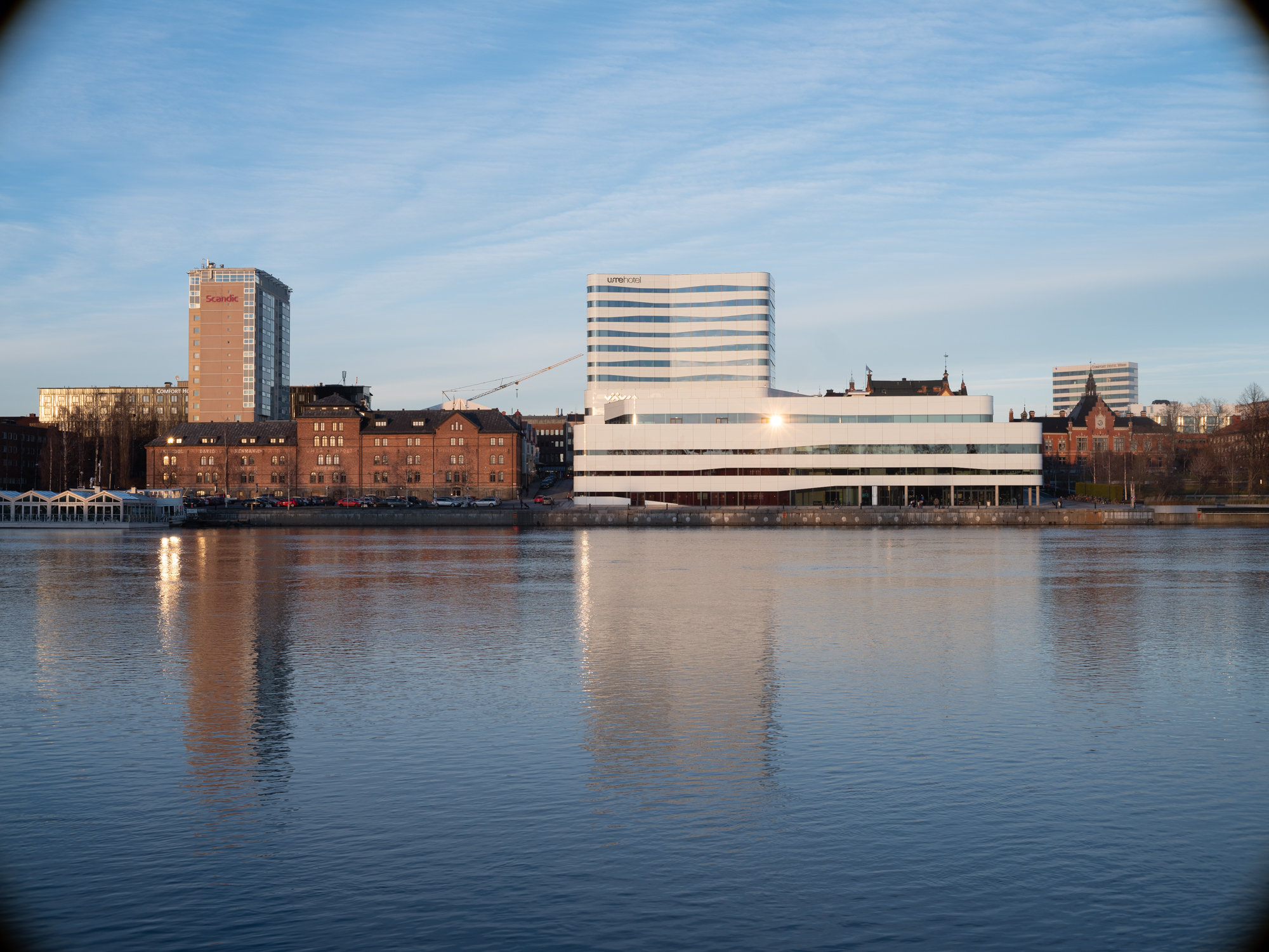 Nikon 50-1,4-6-4.jpg