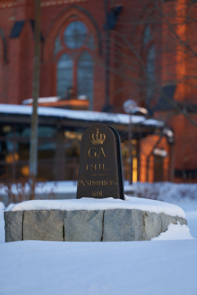 Samyang 135mm f1.8_8w.jpg