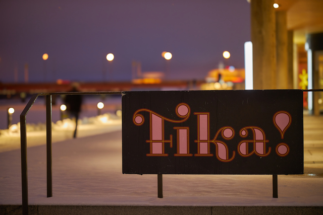 Canon RF 85_1,2 L USM DS_22w.jpg