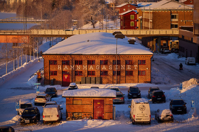 Canon RF 135 f1.8_16_w.jpg