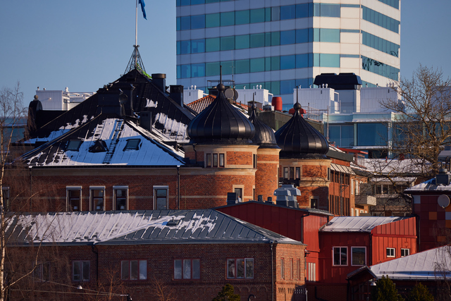 Canon RF 100-400mm_16w.jpg