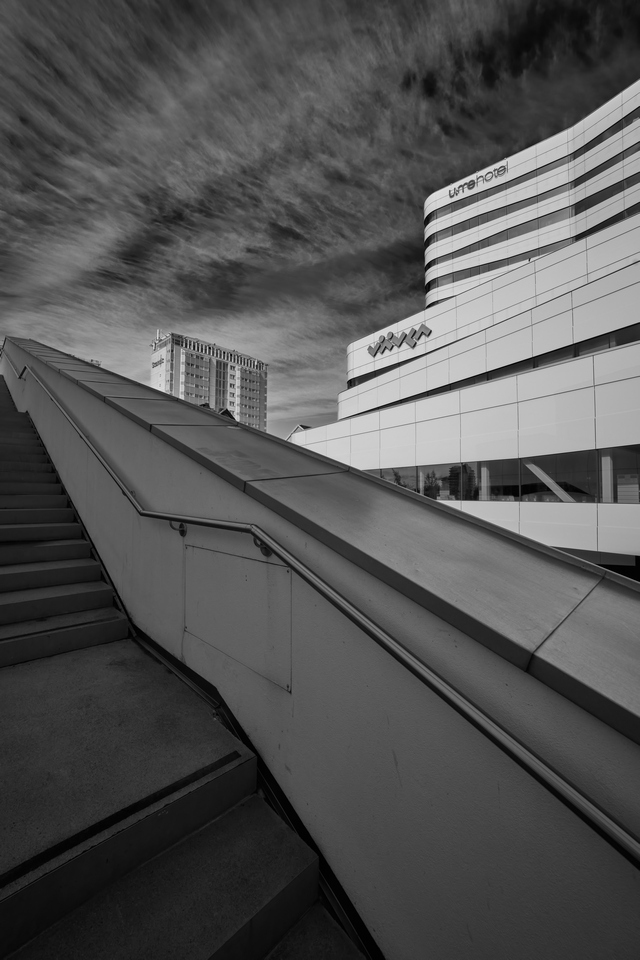 Canon RF 14-35 f4_13w.jpg