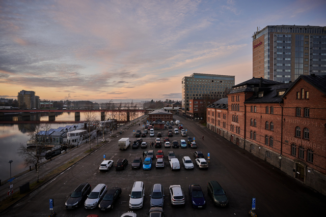 Nikon Z 17-28 f2.8_21w.jpg