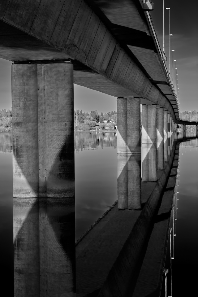 Panasonic S 85 f1.8_5w.jpg