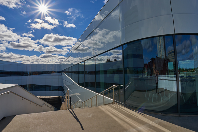 Sony 11mm f1.8_12w.jpg