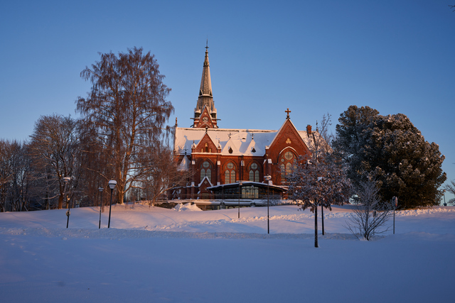 Tamron 20-40mm_25w.jpg