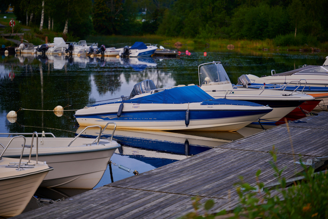 Nikon Z 105 f2.8_18w.jpg