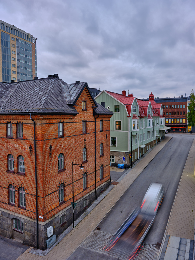 Fujifilm GF 35 70mm_1w.jpg