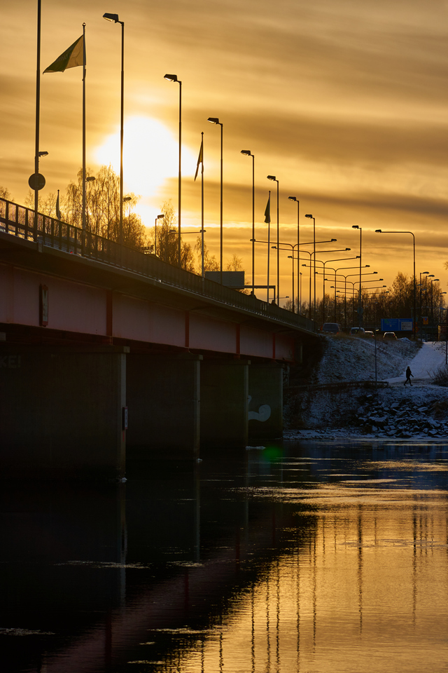 Sony E 70-350G OSS_19w.jpg