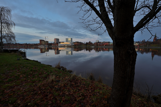 Nikon Z 14_24 f2.8_21w.jpg