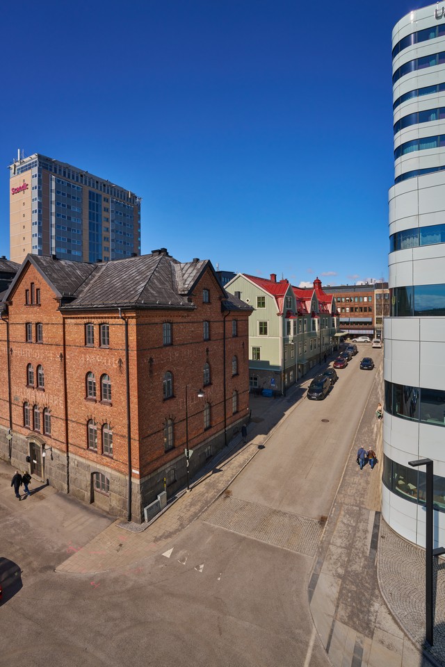 Sigma 17mm f4_6w.jpg