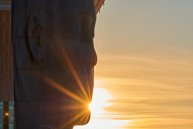 Samyang 135mm f1.8_10w.jpg