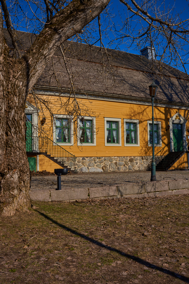 Sigma 35mm f1.4 DN_13w.jpg