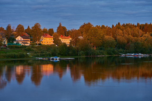 Voigtländer Macro 110mm_16w.jpg