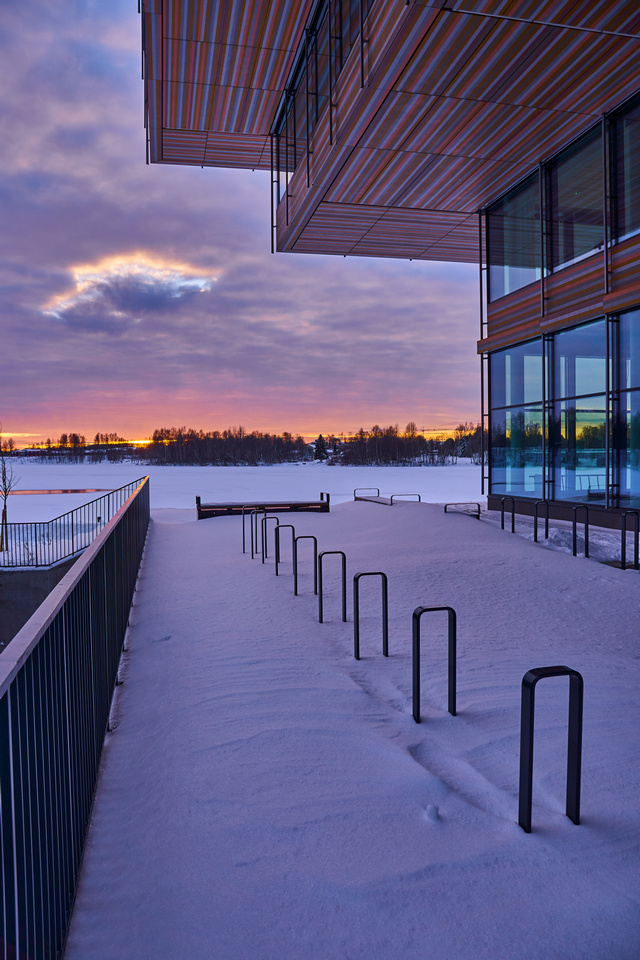 Tamron 17-70mm_7w.jpg