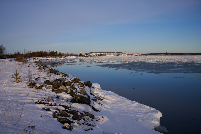 Samyang V-AF 35mm f1.8_9w.jpg