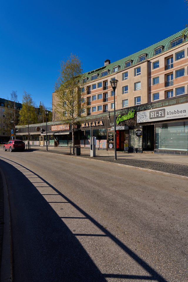 Samyang 12mm f2_2w.jpg