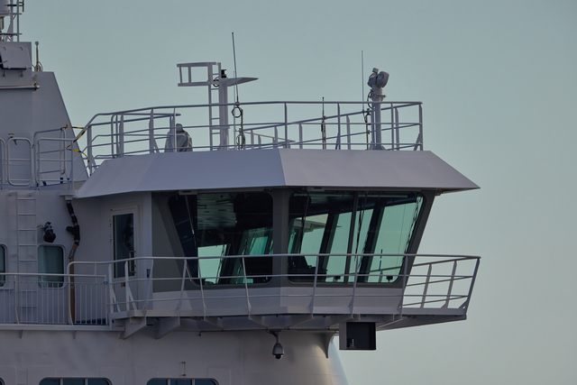 Canon RF 1200 f8_12w.jpg