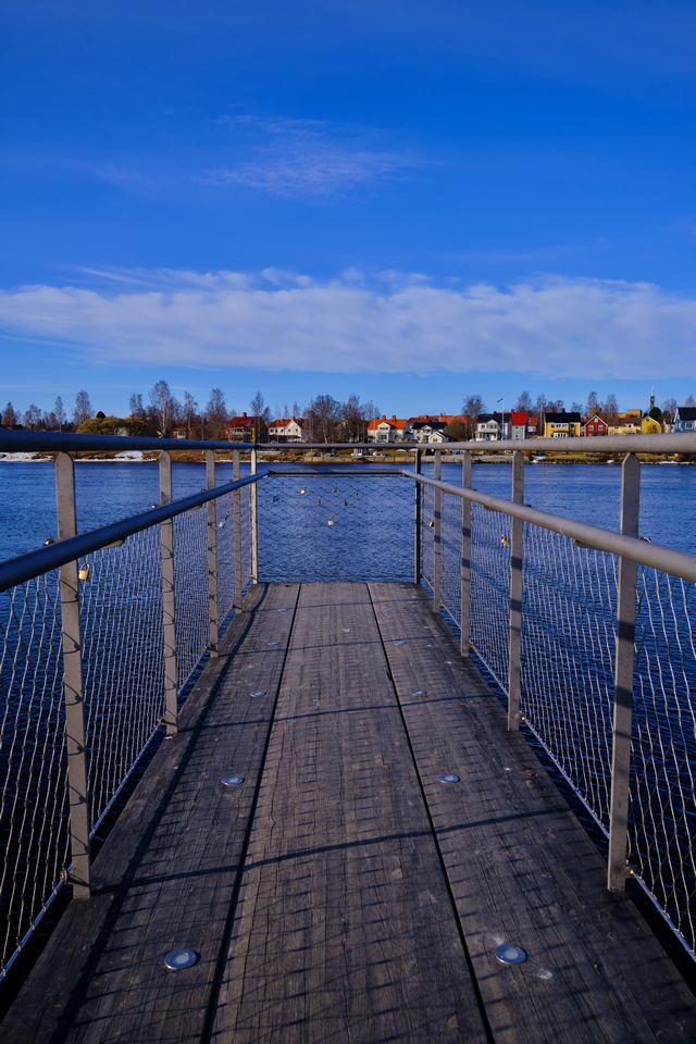 Fuji XF 18mm f1.4_22w.jpg