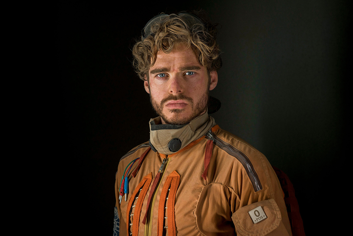 chris-raphael-sony-alpha-7RII-actor-dressed-as-pilot-poses-for-the-camera.jpg