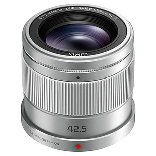 Lumix G 42,5mm f/1,7 ASPH Power O.I.S (för Micro 4/3), silver 