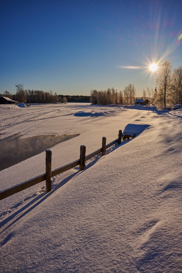 Nikon Z 26mm f2.8_6w.jpg