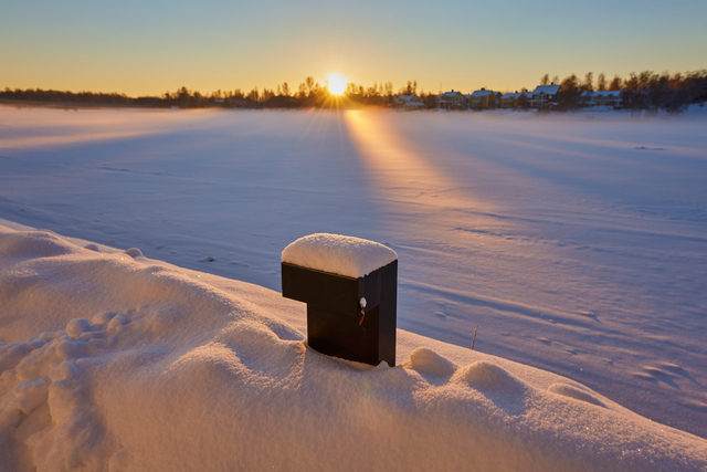 Canon RF 24mm f1.8_15w.jpg