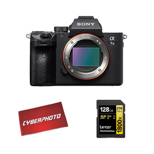 A7 III kamerahus + Microfiberduk till objektiv, kameradisplayer och smartphones + SDXC Professional 1800X 128GB UHS-II V60, 270MB/s