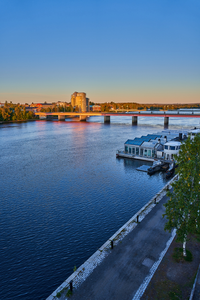 Sigma 24mm f2 DN_24w.jpg