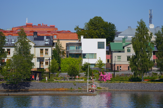 sony_fe_200 600mm_3w.jpg