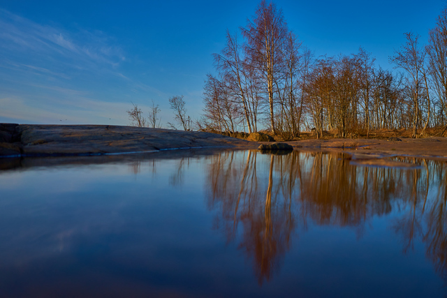 Sony 24mm f2.8_1w.jpg