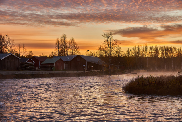 Tamron 18-300 Sony E_16w.jpg