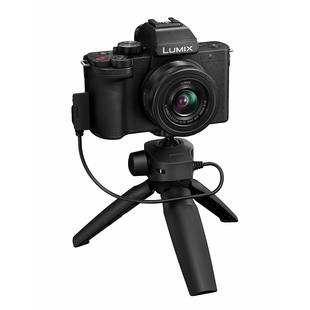 Lumix DC-G100 + G Vario 12-32mm f/3,5-5,6 O.I.S + DMW-SHGR1 handgrepp