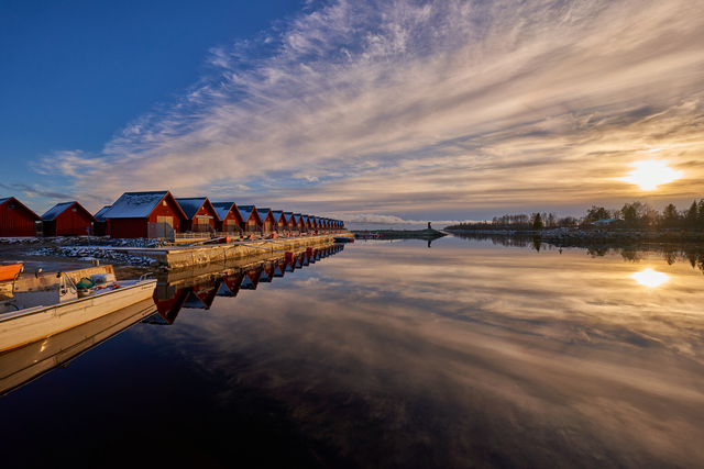 Sony 12-24 f2.8_18w.jpg