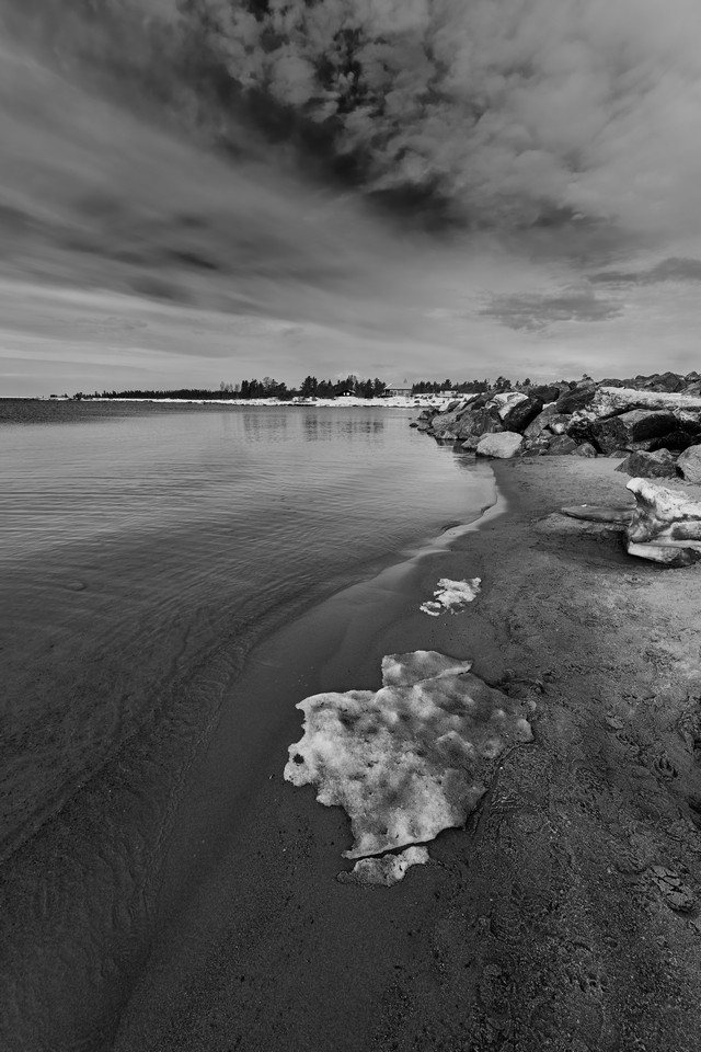 Canon EOS R8_16w.jpg