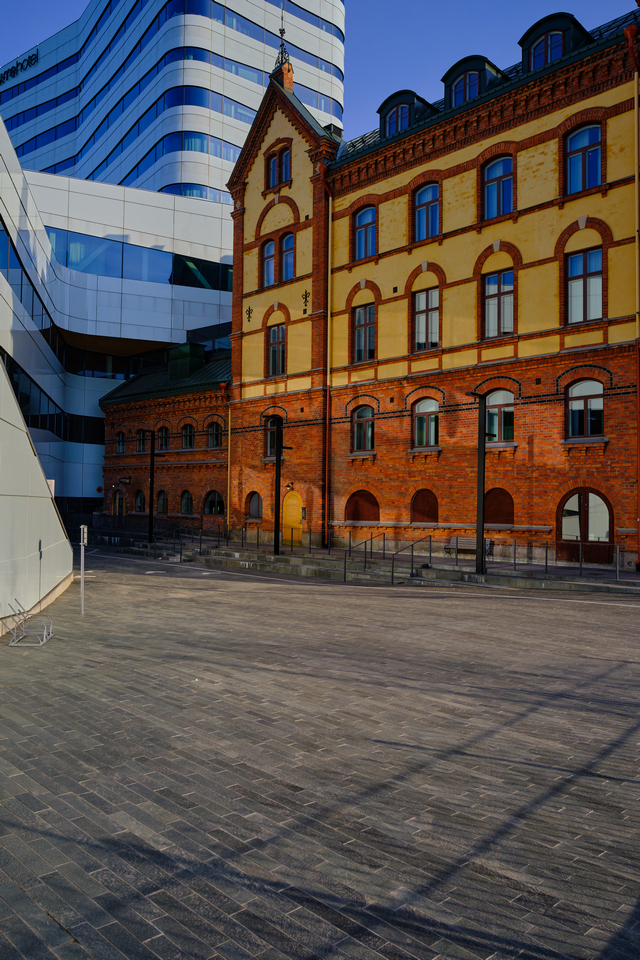 Fuji XF 18mm f1.4_17w.jpg