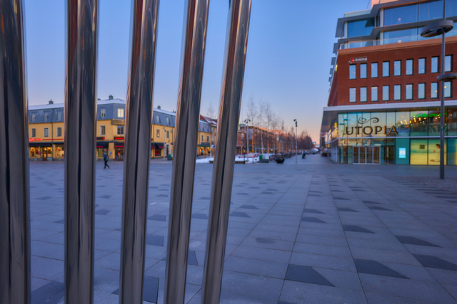 tamron 20mm f28_7w.jpg