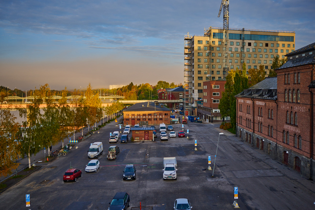 Viltrox 35mm f1.8_3aw.jpg