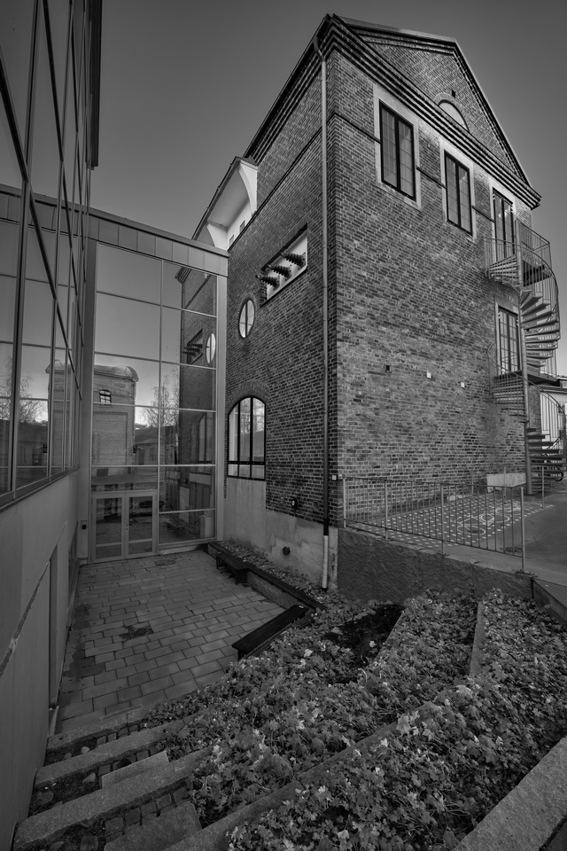 Nikon Z 14_24 f2.8_13w.jpg