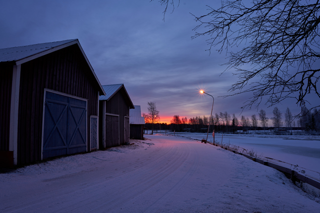 tamron 24mm f28_1w.jpg