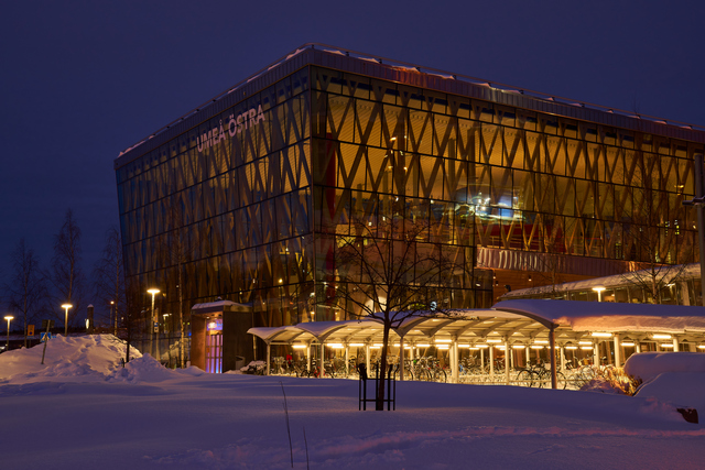 Tamron 17-70mm_19w.jpg