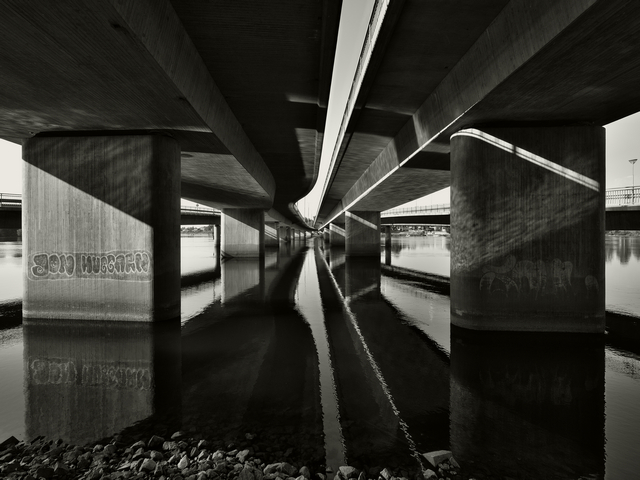 Panasonic GH5 II_7w.jpg