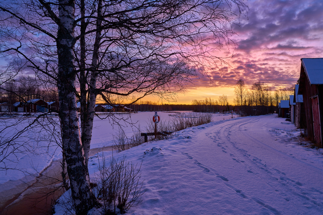 tamron 20mm f28_21w.jpg