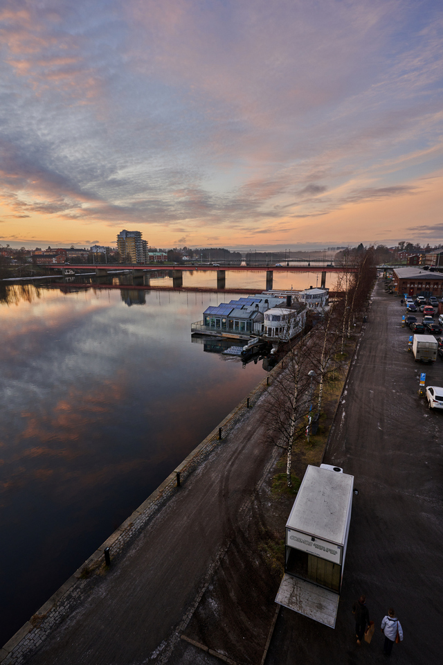 Nikon Z 17-28 f2.8_27w.jpg