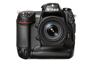 nikon_d2h_front.jpg